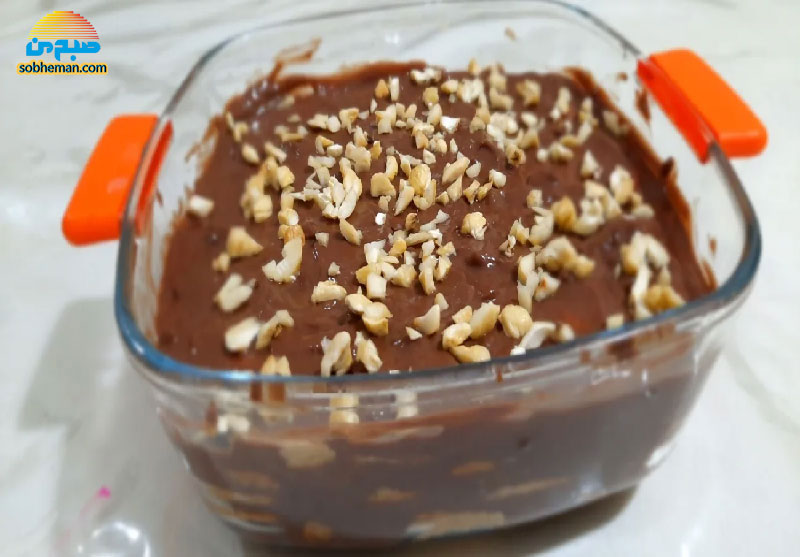 روش تهیه‌ی یک کیک یخچالی شکلاتی ساده